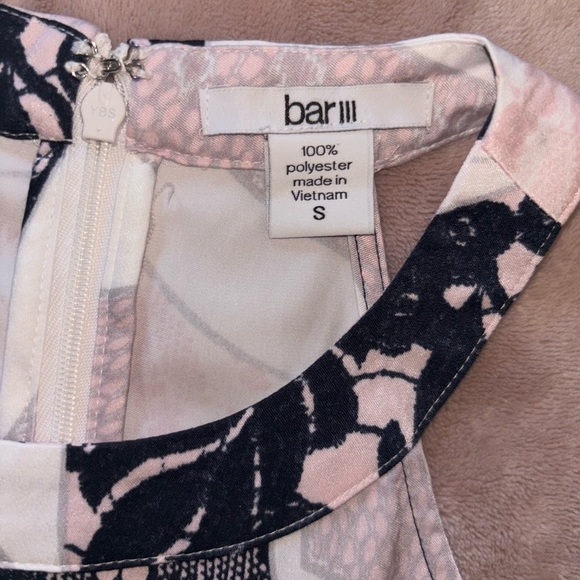 Bar III Blue and Cream Floral Dress - Picture 4 of 12